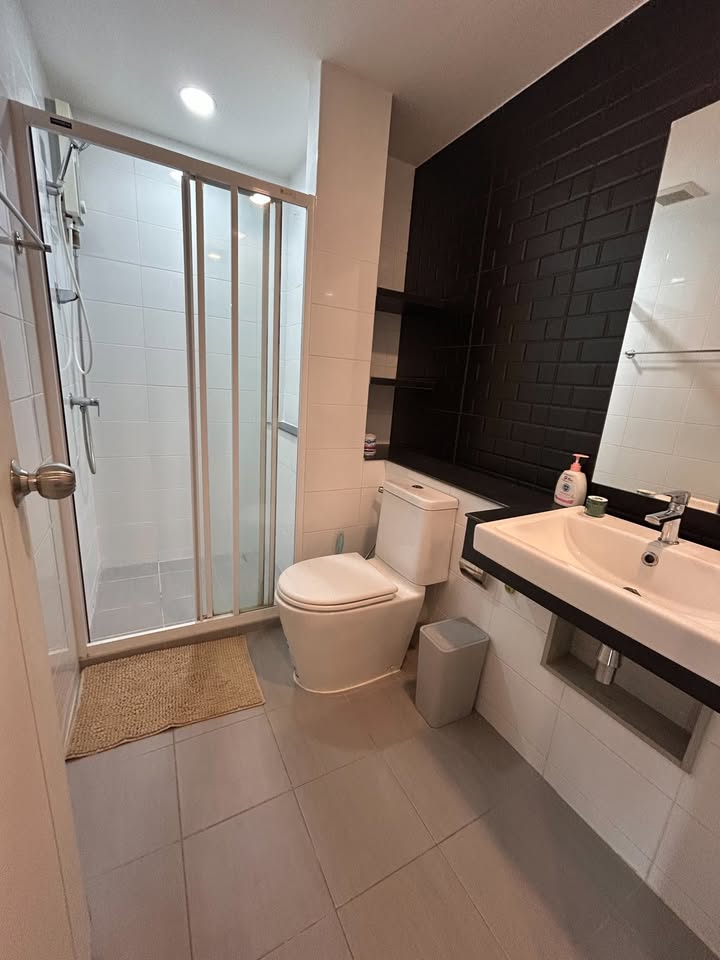 ให้เช่า คอนโด ฟ้าฮ่าม-รวมโชค Escent condo ใกล้ห้าง อยู่สบาย