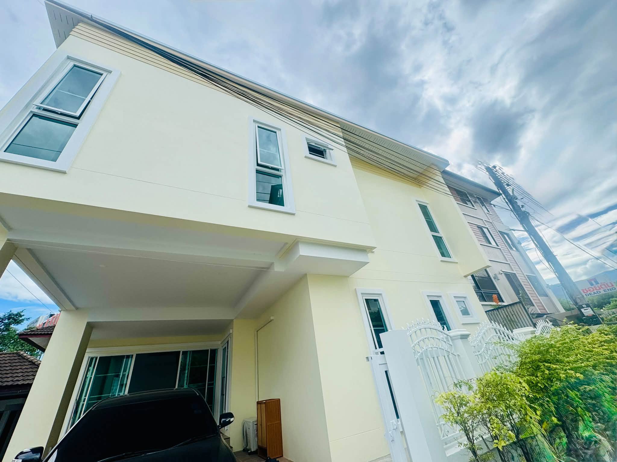 วิลล่าหรูใจกลางนิมมานฯ | Ja Ja James Villa @ Nimman