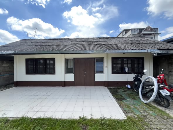 บ้านเดี่ยวชั้นเดียวรีโนเวทใหม่ ทำเลเงียบสงบโซนฟ้าฮ่าม (ใกล้ถนนตรัสวงศ์–สุขสวัสดิ์ค้าไม้)