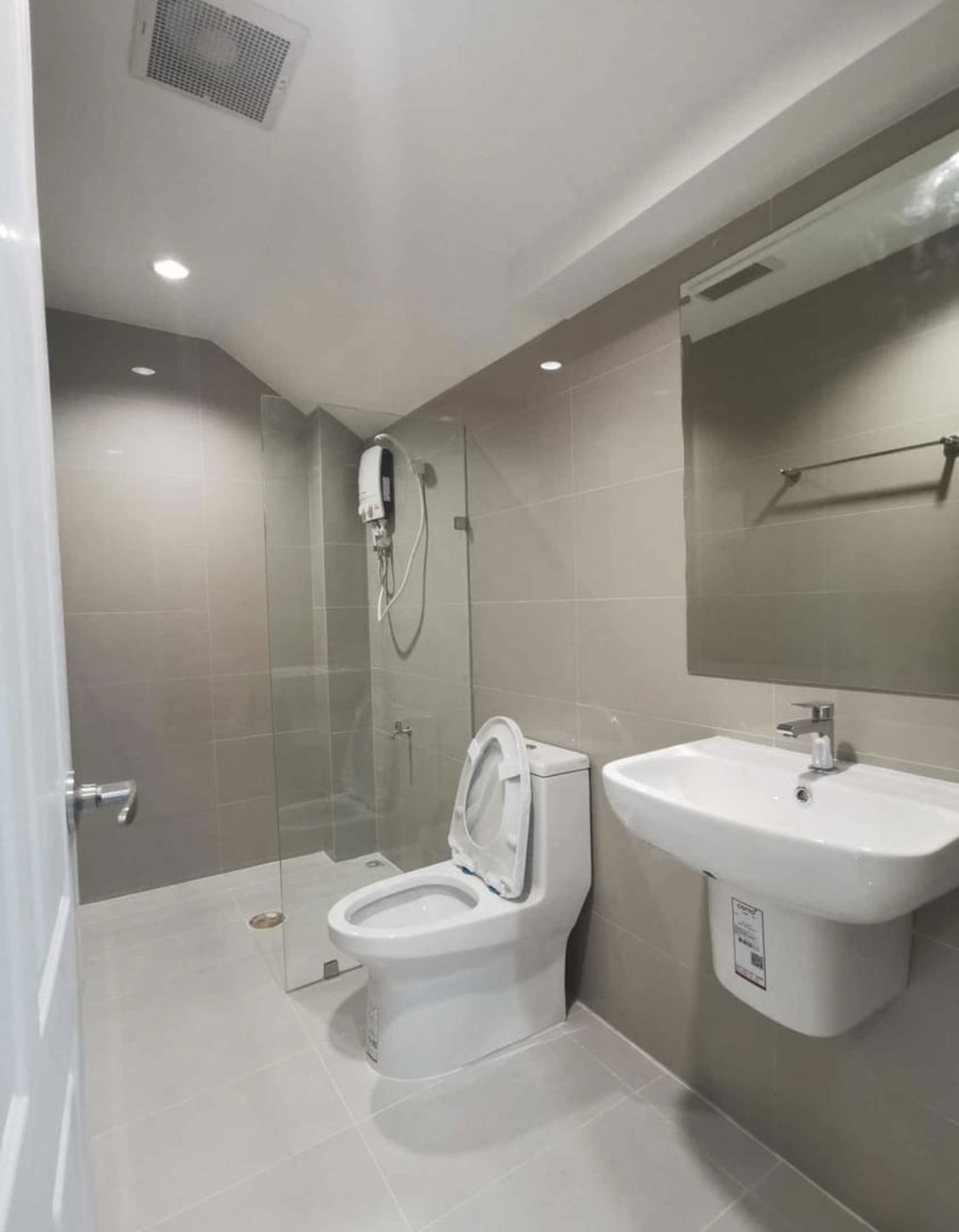 ให้เช่า บ้านเดี่ยว สุเทพ ซอยห้วยทราย 6 ใกล้มช เดินทางสะดวก