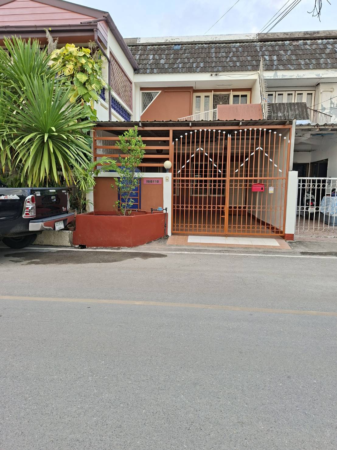 ให้เช่า ทาวน์โฮม ป่าแดด หมู่บ้านอรุณนิเวศน์ โครงการน่าอยู่ เดินทางสะดวก